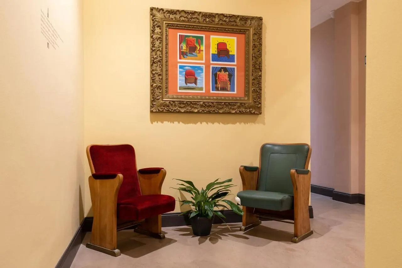 Hotel apartamentowy Castello Guest House Milano